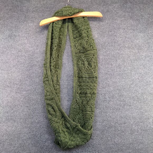 Aran Traditions Womens Snood Scarf Green Size 9x36 100% Acrylic Infinity - Picture 3 of 7